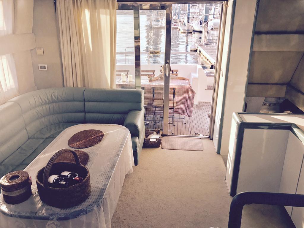 Hotel Sea And Yacht à Busan Extérieur photo